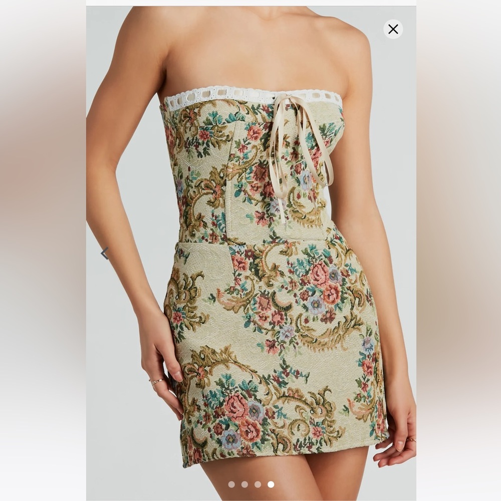 Windsor Strapless Floral Tapestry Dress